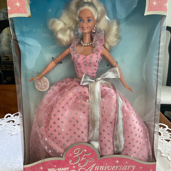 The 35th Anniversary Barbie Doll 1997 Walmart Special Edition collectib… - Picture 1 of 8